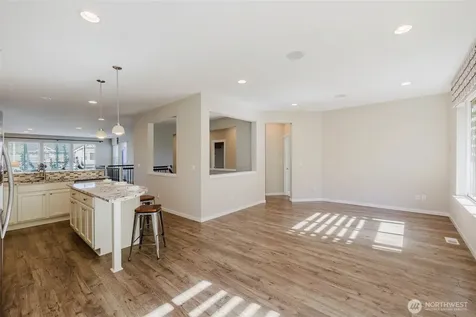 34103 10th Court SW Federal Way WA 98023