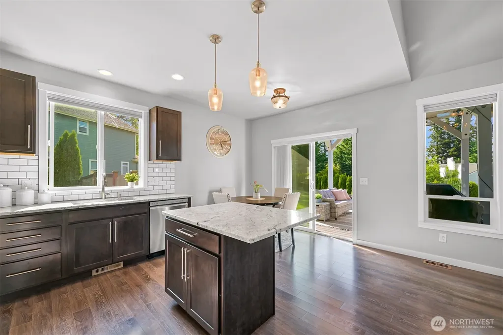 1460 Sunnybrook Lane Bellingham WA 98226