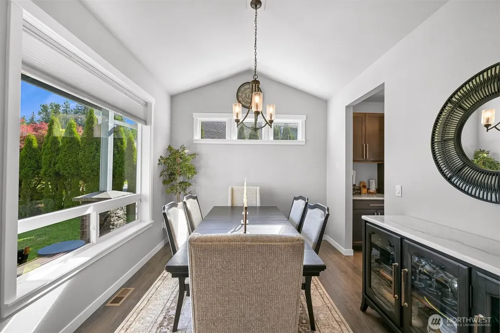 1460 Sunnybrook Lane Bellingham WA 98226
