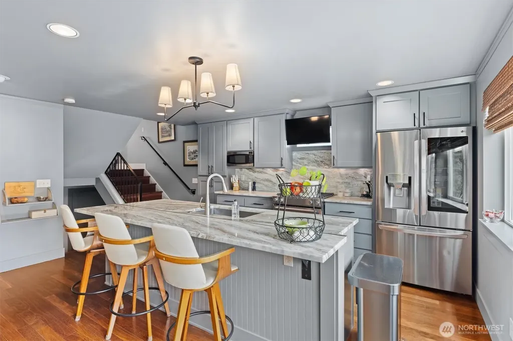 3414 33rd Avenue SW Seattle WA 98126
