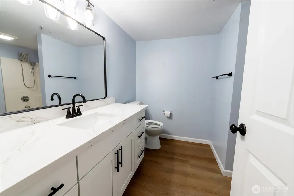 10709 Valley View Road Bothell WA 98011