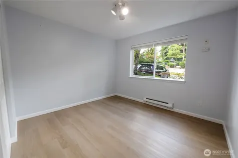10709 Valley View Road Bothell WA 98011