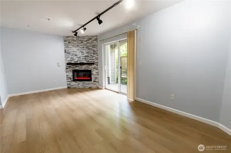 10709 Valley View Road Bothell WA 98011