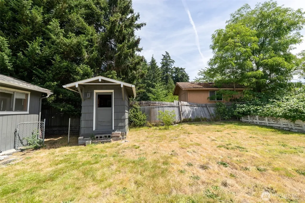 3 Fir Glen Drive SW Lakewood WA 98498