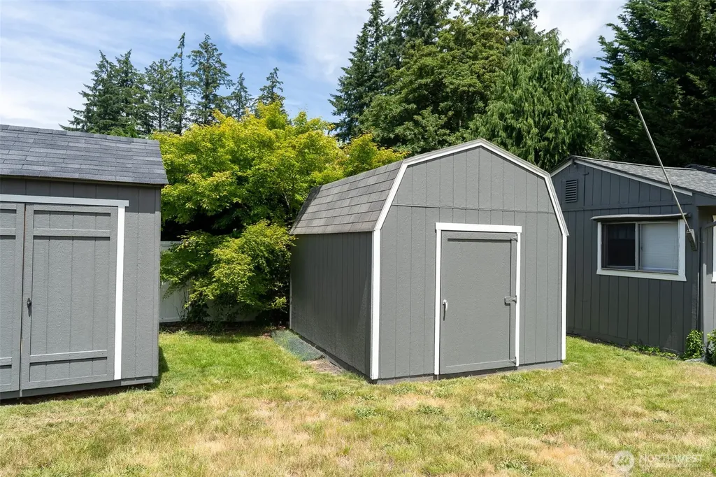 3 Fir Glen Drive SW Lakewood WA 98498