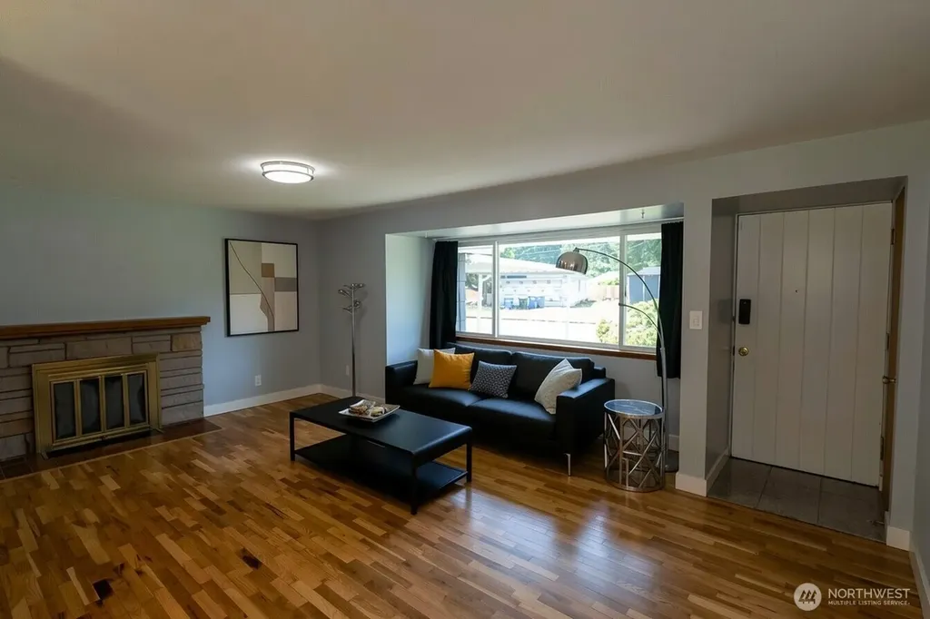 3 Fir Glen Drive SW Lakewood WA 98498