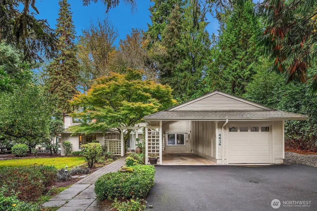 4414 184th Avenue NE Issaquah WA 98027