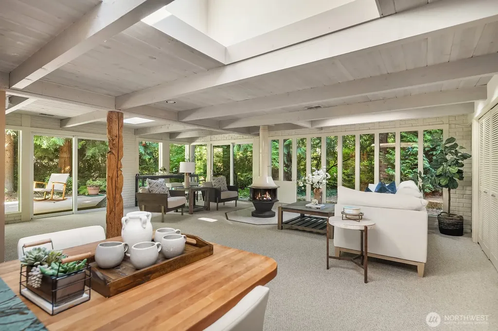 4414 184th Avenue NE Issaquah WA 98027