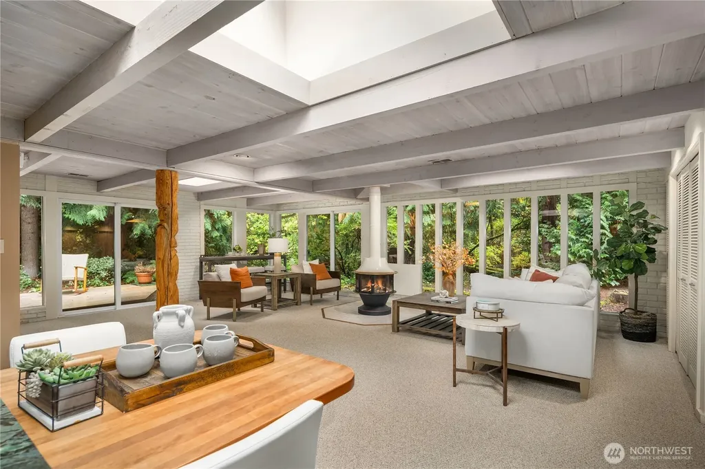 4414 184th Avenue NE Issaquah WA 98027