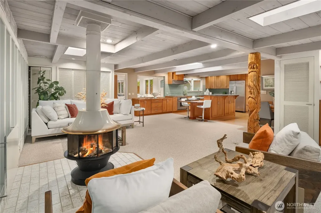 4414 184th Avenue NE Issaquah WA 98027