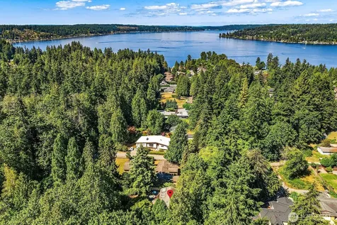 4414 184th Avenue NE Issaquah WA 98027