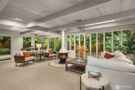 4414 184th Avenue NE Issaquah WA 98027