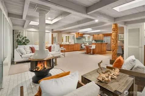 4414 184th Avenue NE Issaquah WA 98027
