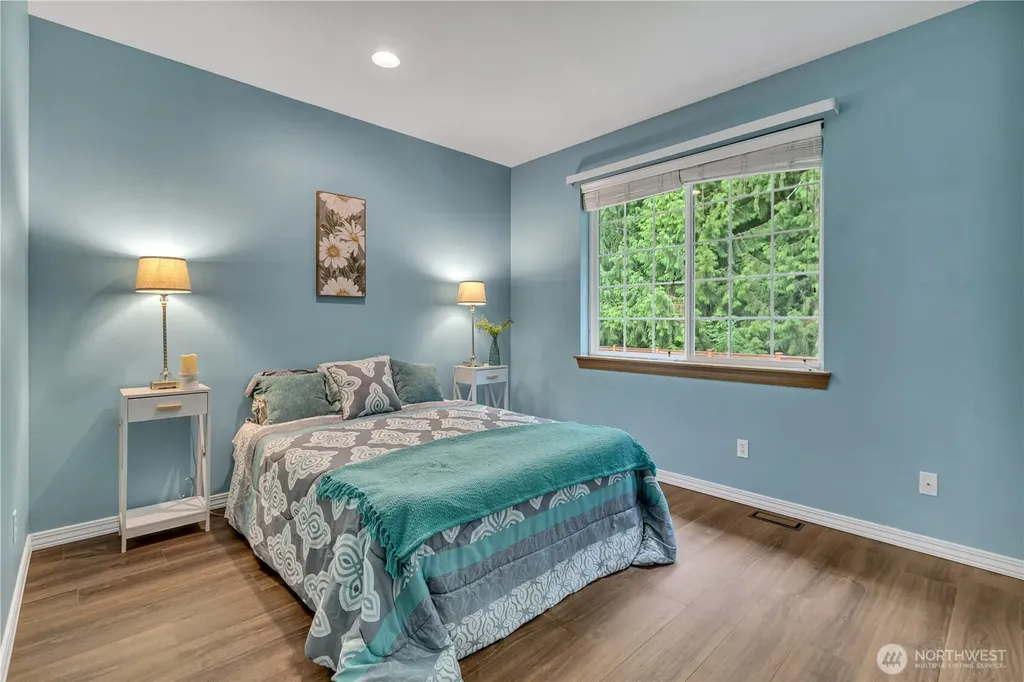 17211 136th Avenue Ct E Puyallup WA 98374