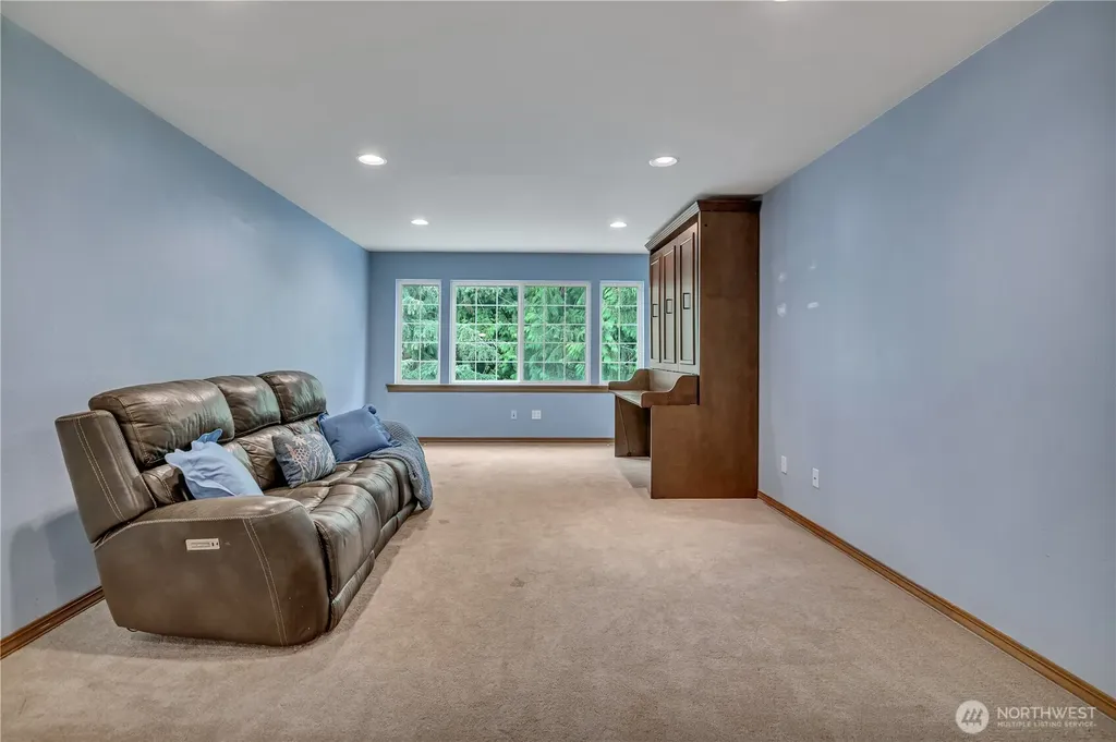 17211 136th Avenue Ct E Puyallup WA 98374