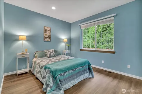 17211 136th Avenue Ct E Puyallup WA 98374