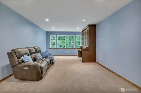 17211 136th Avenue Ct E Puyallup WA 98374