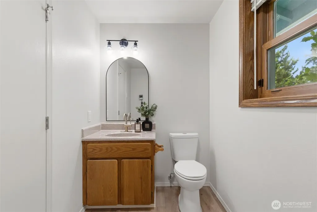 3202 241st Street E Spanaway WA 98387