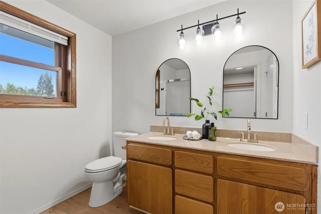 3202 241st Street E Spanaway WA 98387