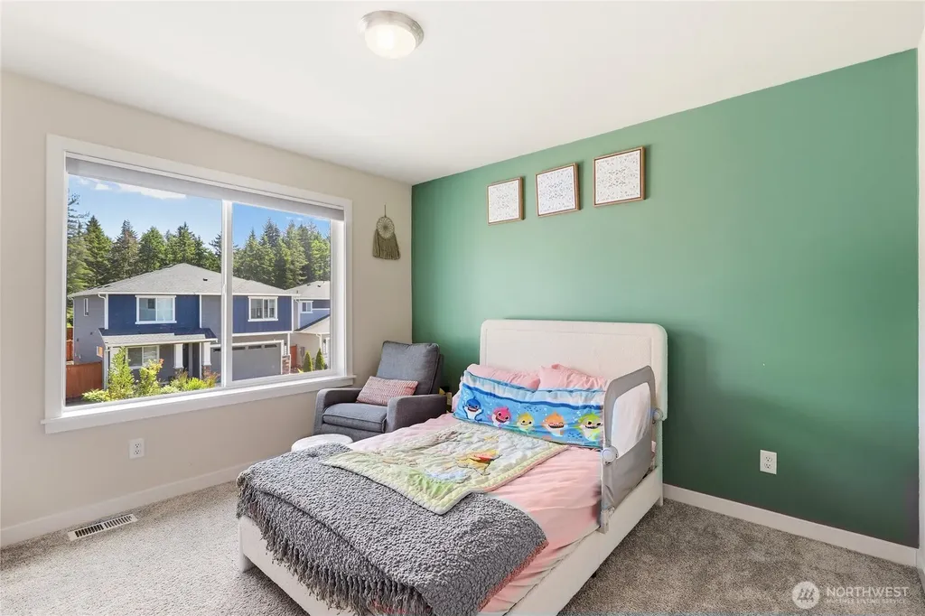 1797 Ashby Avenue NW Poulsbo WA 98370