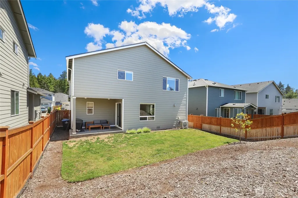1797 Ashby Avenue NW Poulsbo WA 98370