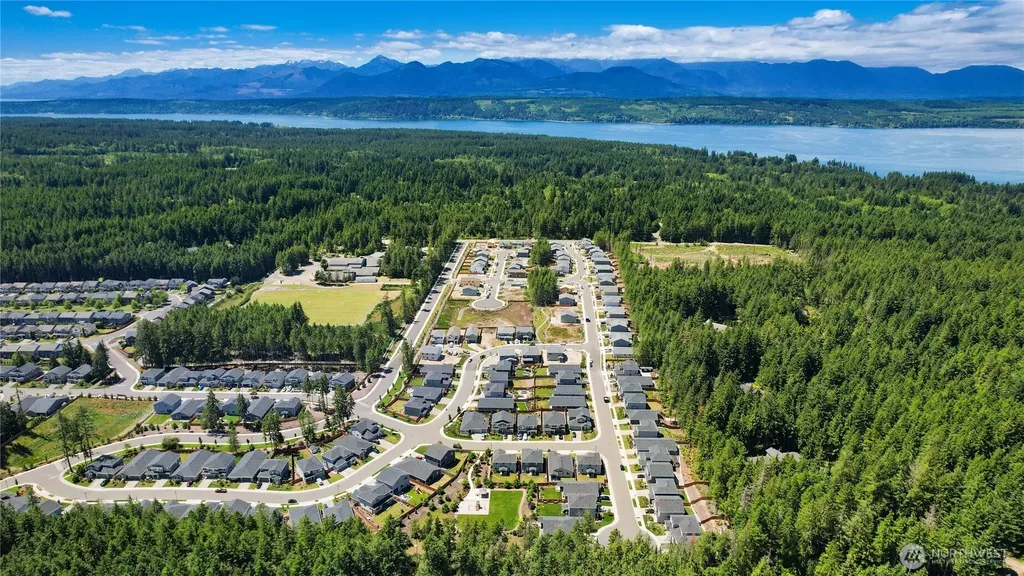 1797 Ashby Avenue NW Poulsbo WA 98370