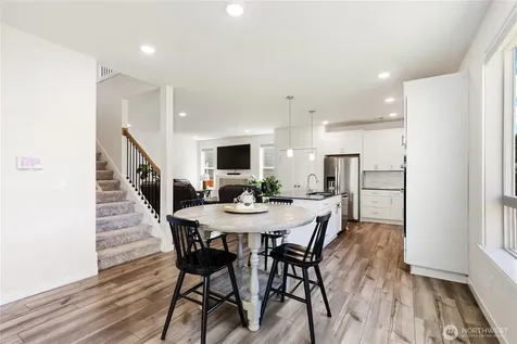 1797 Ashby Avenue NW Poulsbo WA 98370