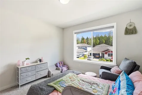 1797 Ashby Avenue NW Poulsbo WA 98370