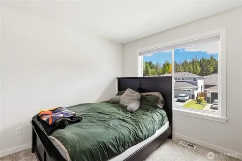 1797 Ashby Avenue NW Poulsbo WA 98370