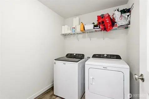 1797 Ashby Avenue NW Poulsbo WA 98370