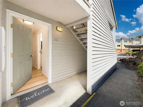 1626 Grant Avenue S Renton WA 98055