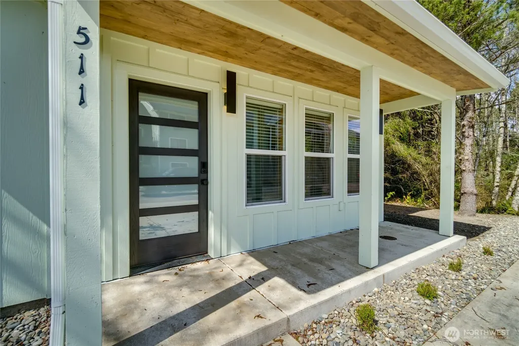 511 Ocean Beach Boulevard S Long Beach WA 98631
