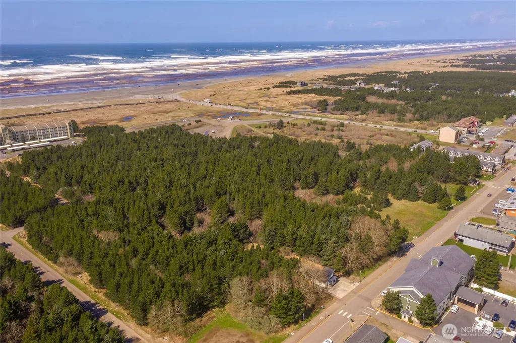 511 Ocean Beach Boulevard S Long Beach WA 98631