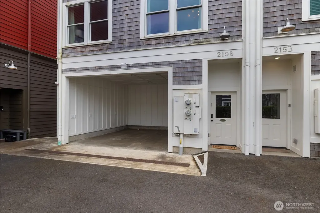 219 Market Street Pacific Beach WA 98571