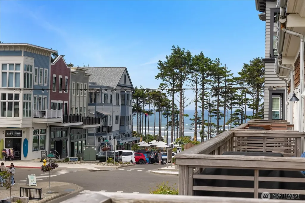 219 Market Street Pacific Beach WA 98571