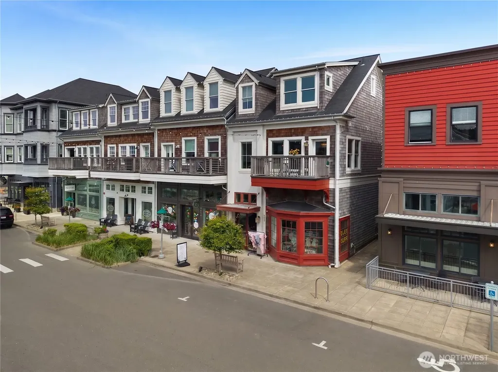 219 Market Street Pacific Beach WA 98571