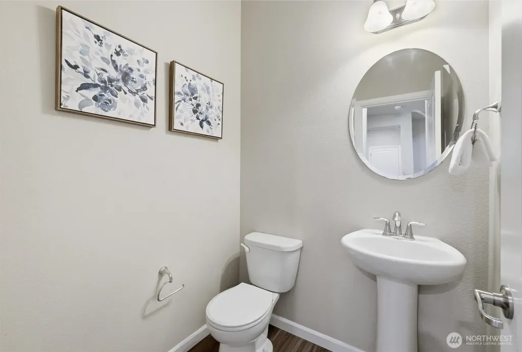 15530 SE 277th Place Kent WA 98042