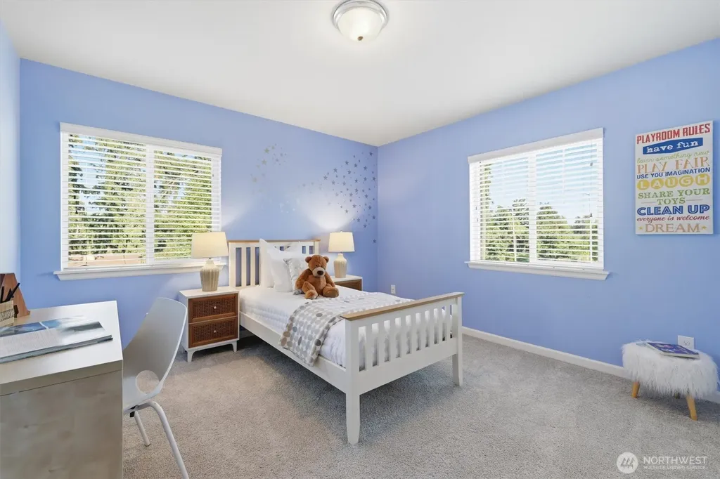 15530 SE 277th Place Kent WA 98042
