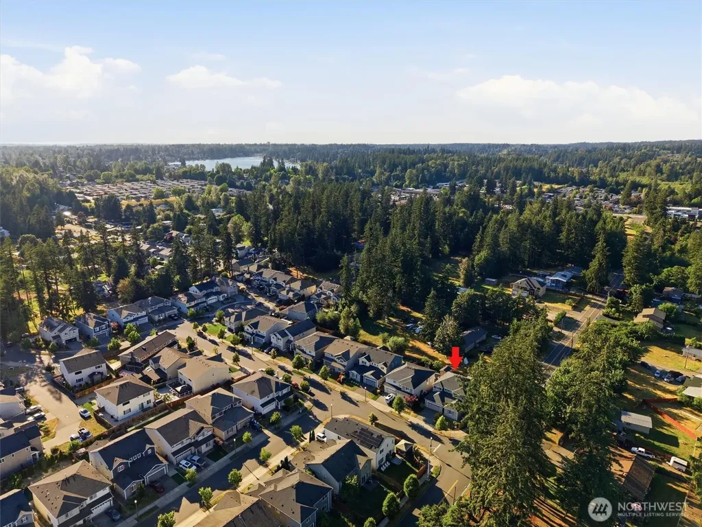 15530 SE 277th Place Kent WA 98042