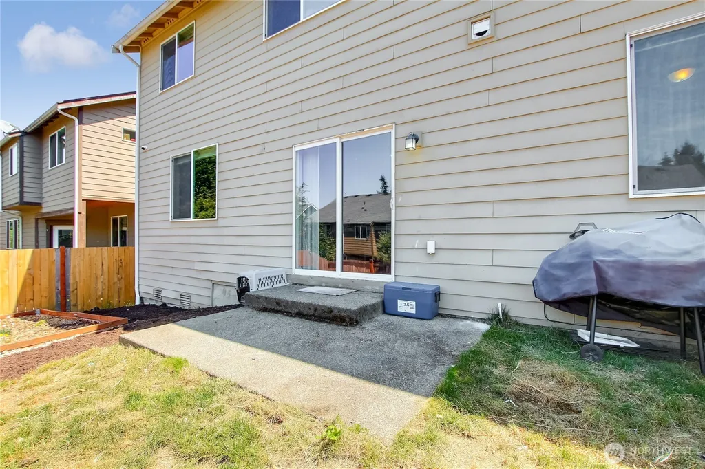 20604 95th Avenue Ct E Graham WA 98338