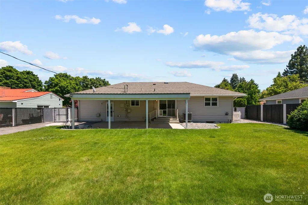 1116 Amherst Avenue Wenatchee WA 98801
