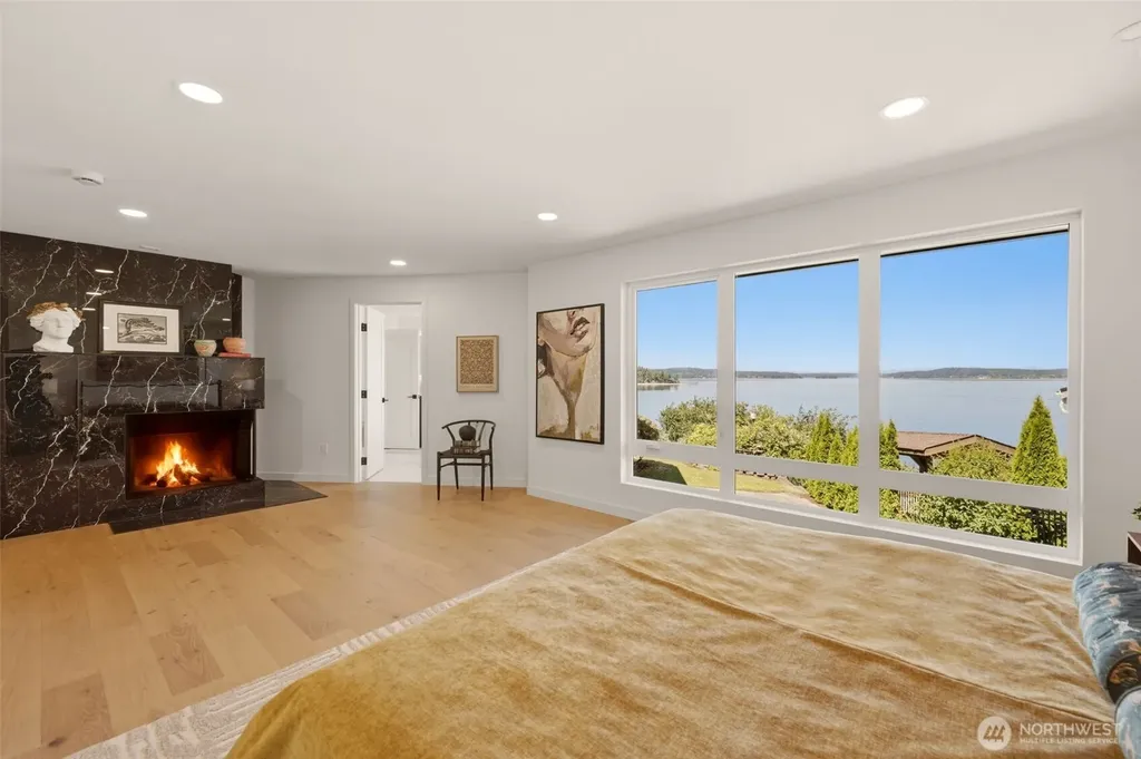 47 Wallace Street Steilacoom WA 98388