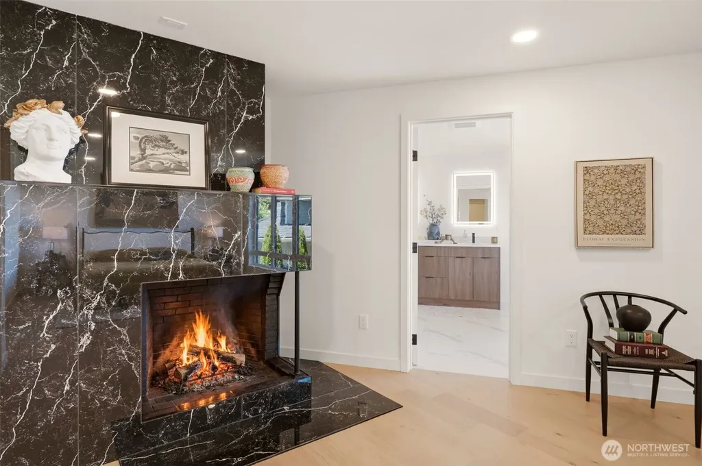 47 Wallace Street Steilacoom WA 98388