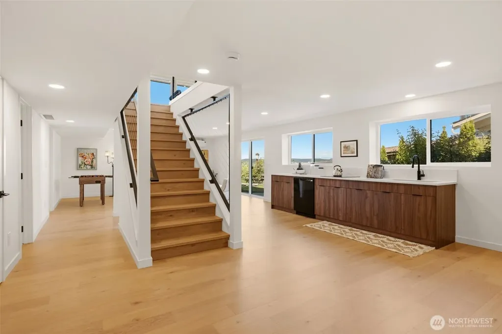 47 Wallace Street Steilacoom WA 98388