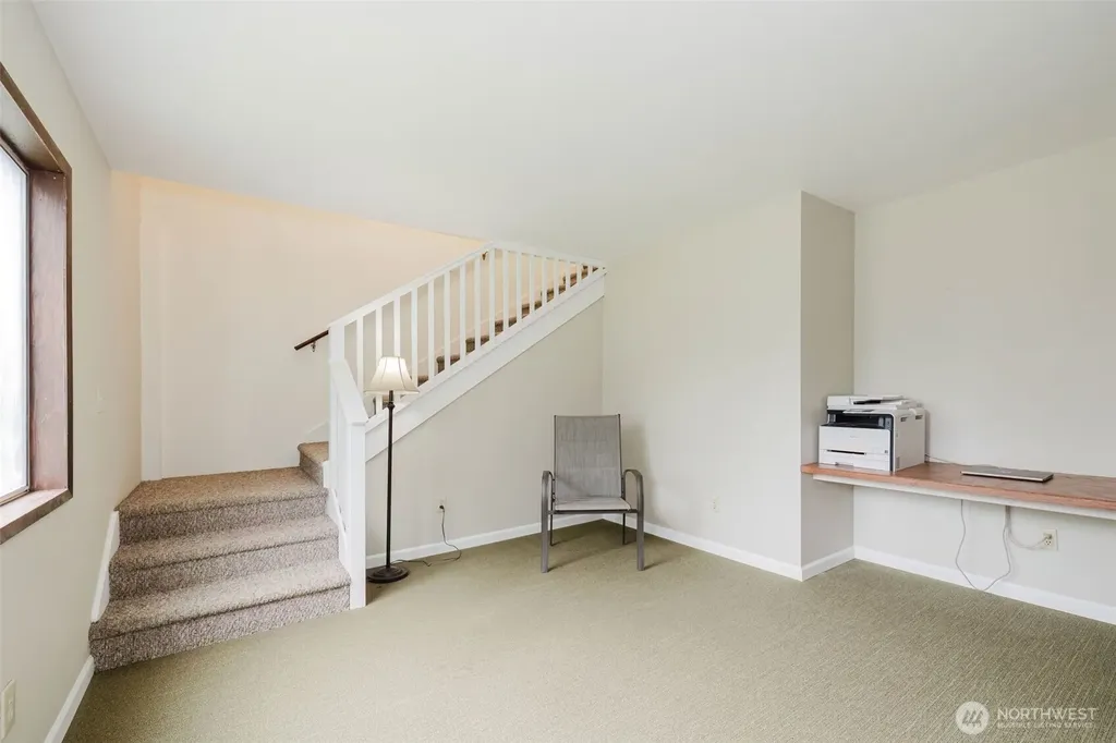 8025 W Wildcat Lake Road Bremerton WA 98312