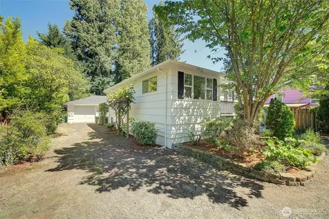 15524 Midvale Avenue N Shoreline WA 98133