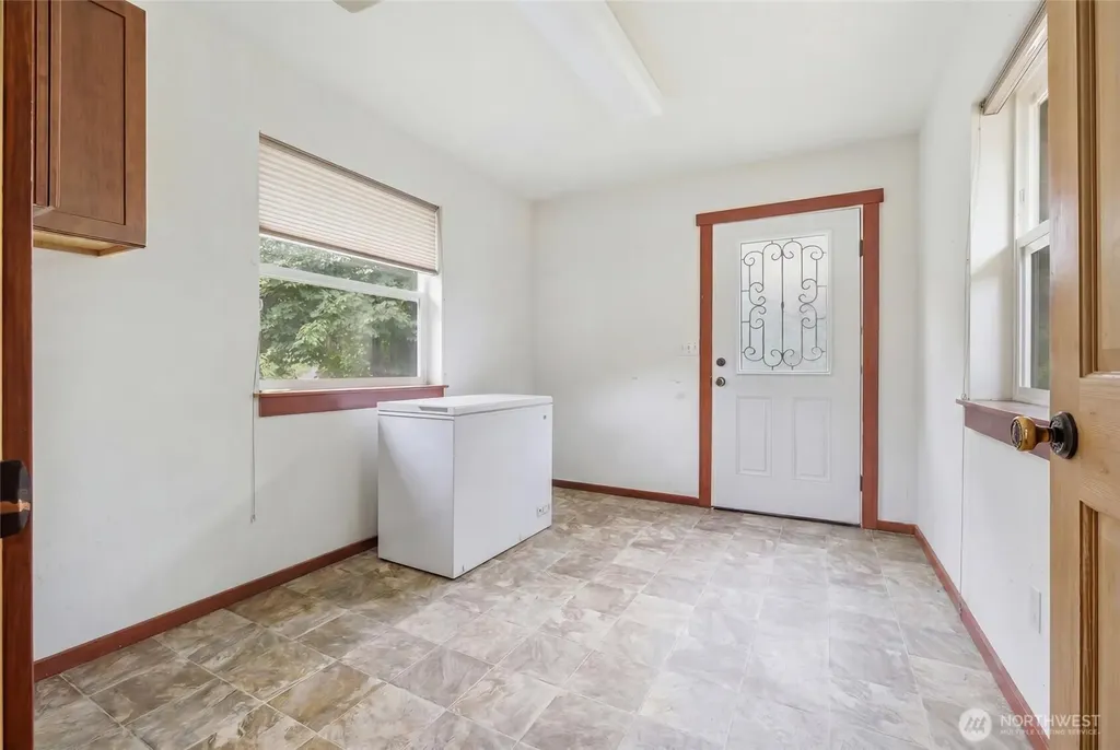 4342 Herring Street Langley WA 98260