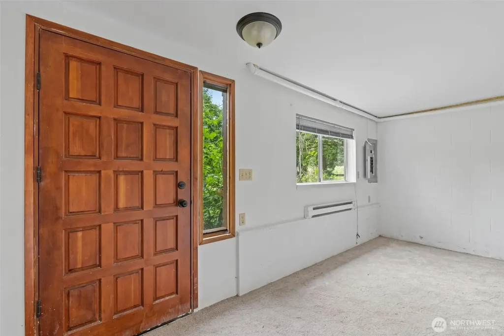 467 E Mommsen Street E Mccleary WA 98557