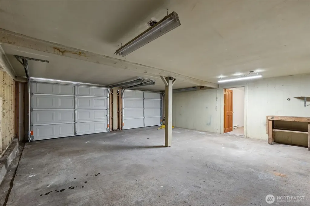467 E Mommsen Street E Mccleary WA 98557