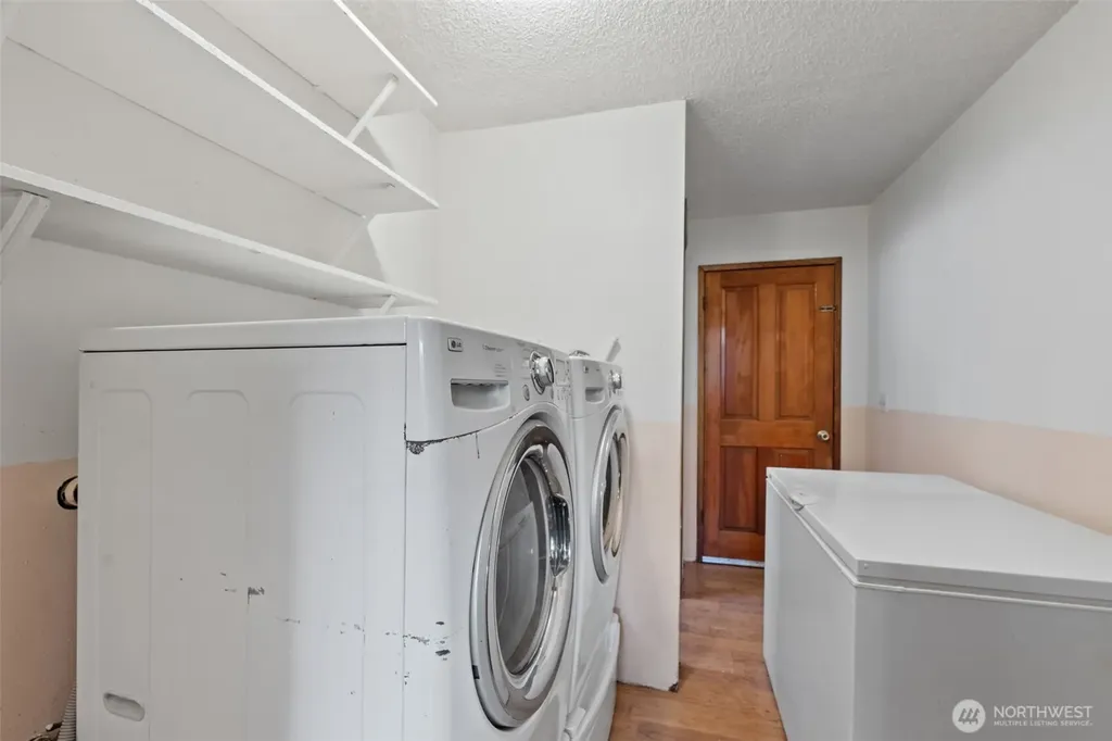 467 E Mommsen Street E Mccleary WA 98557